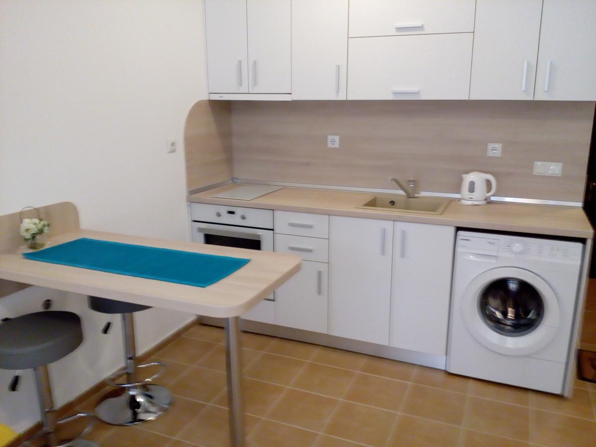 Studio Zlatina Pomorie Luaran gambar